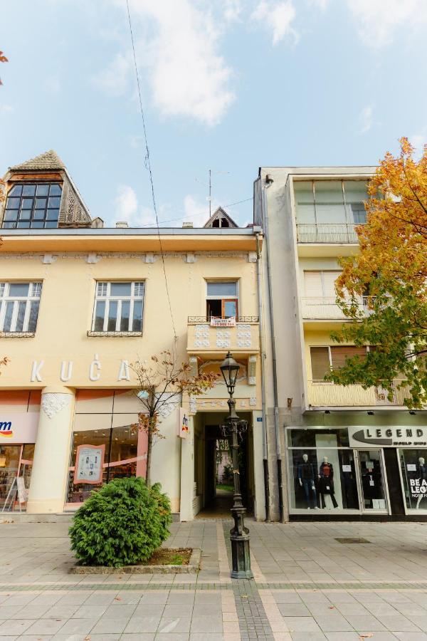 Apartman Zamak 솜보르 외부 사진